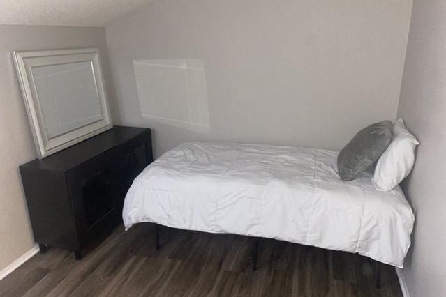 Rooms For Rent In San Diego Cheap Furnished Rooms To Rent San Diego   Fb15362015baccbb267a9d8ac8e2311249c2b9f7 102217925 