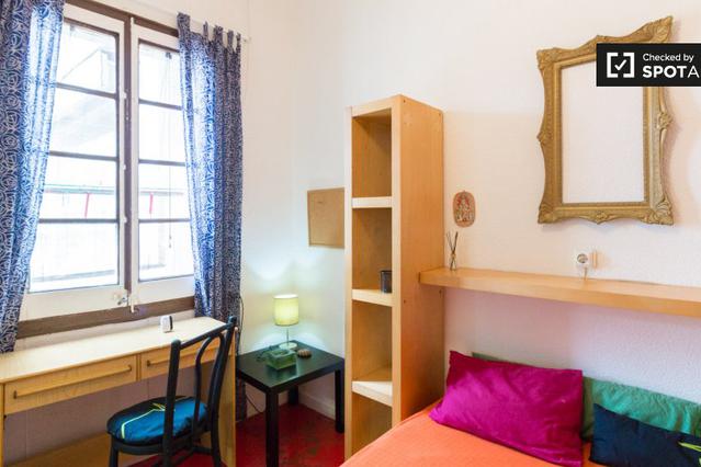 student-housing-in-barcelona-furnished-student-apartments-nestpick