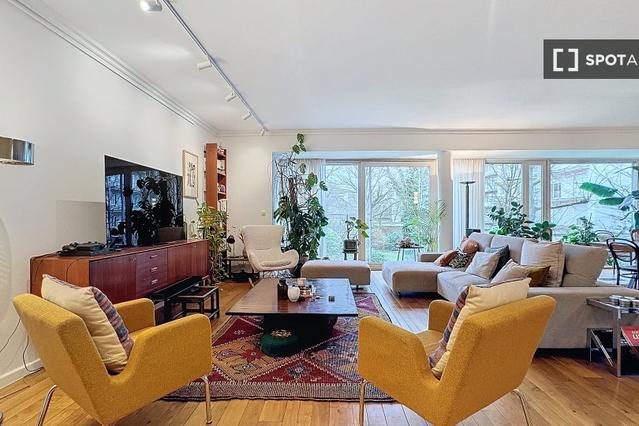 Apartments for Rent in Brussels, Belgium | Nestpick - Penthouse Flat For Rent In Brussels Downtown