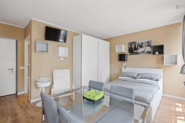 Student Accommodation Milan: Cheap Student Housing in Milan | Nestpick