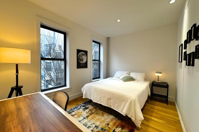 New York City (East 57Th Street) | Monthly furnished rental: 1 bedroom  apartment, 625 sqft from $7,400 /month